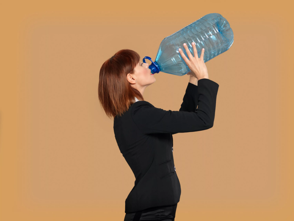 Beber mucha agua aumenta significativamente el metabolismo